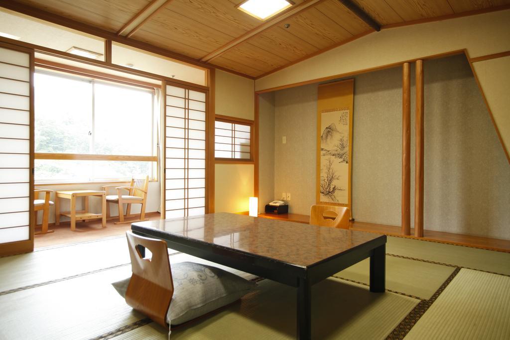 Tomiya Hotel Shin'onsen Kamer foto
