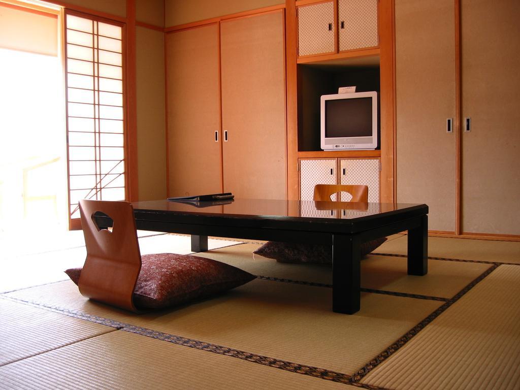 Tomiya Hotel Shin'onsen Kamer foto